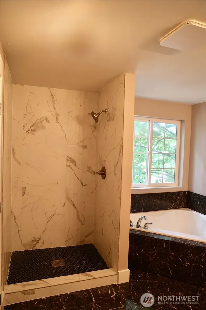 5633 Lake Saint Clair Drive SE Olympia WA 98513