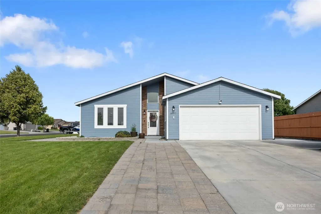 1897 Palo Verde Moses Lake WA 98837