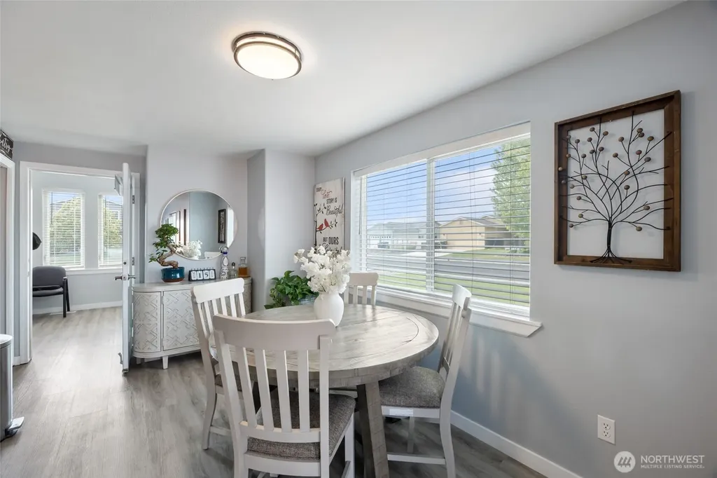 1897 Palo Verde Moses Lake WA 98837