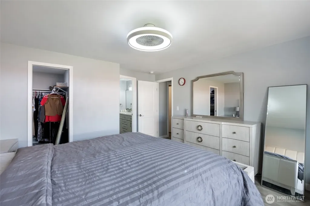 1897 Palo Verde Moses Lake WA 98837