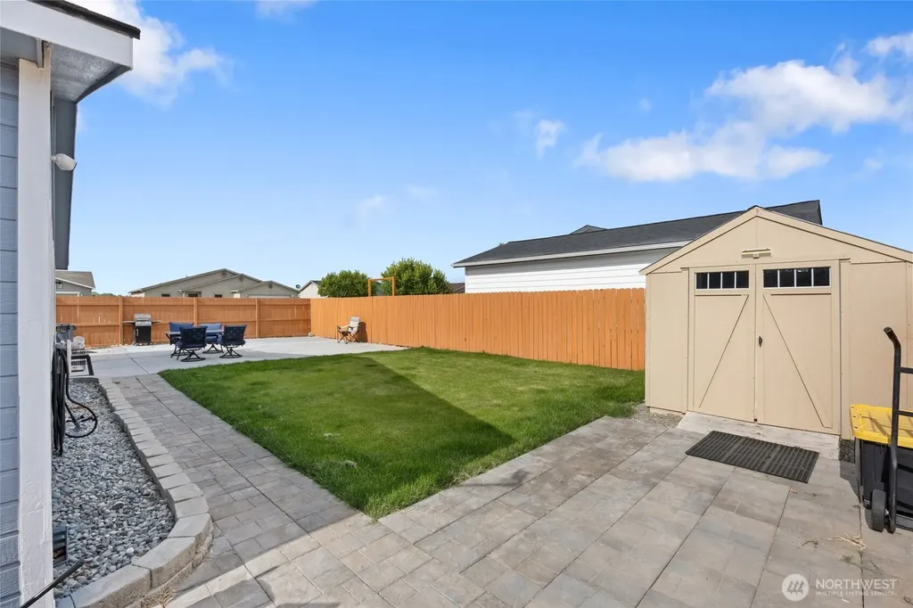 1897 Palo Verde Moses Lake WA 98837