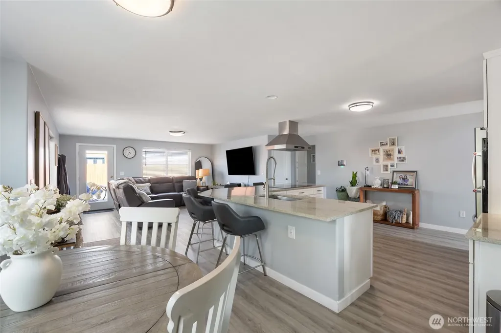 1897 Palo Verde Moses Lake WA 98837