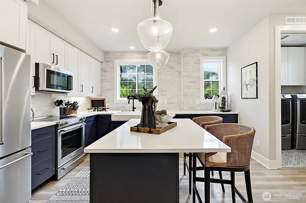 1890 SE 12th Street North Bend WA 98045