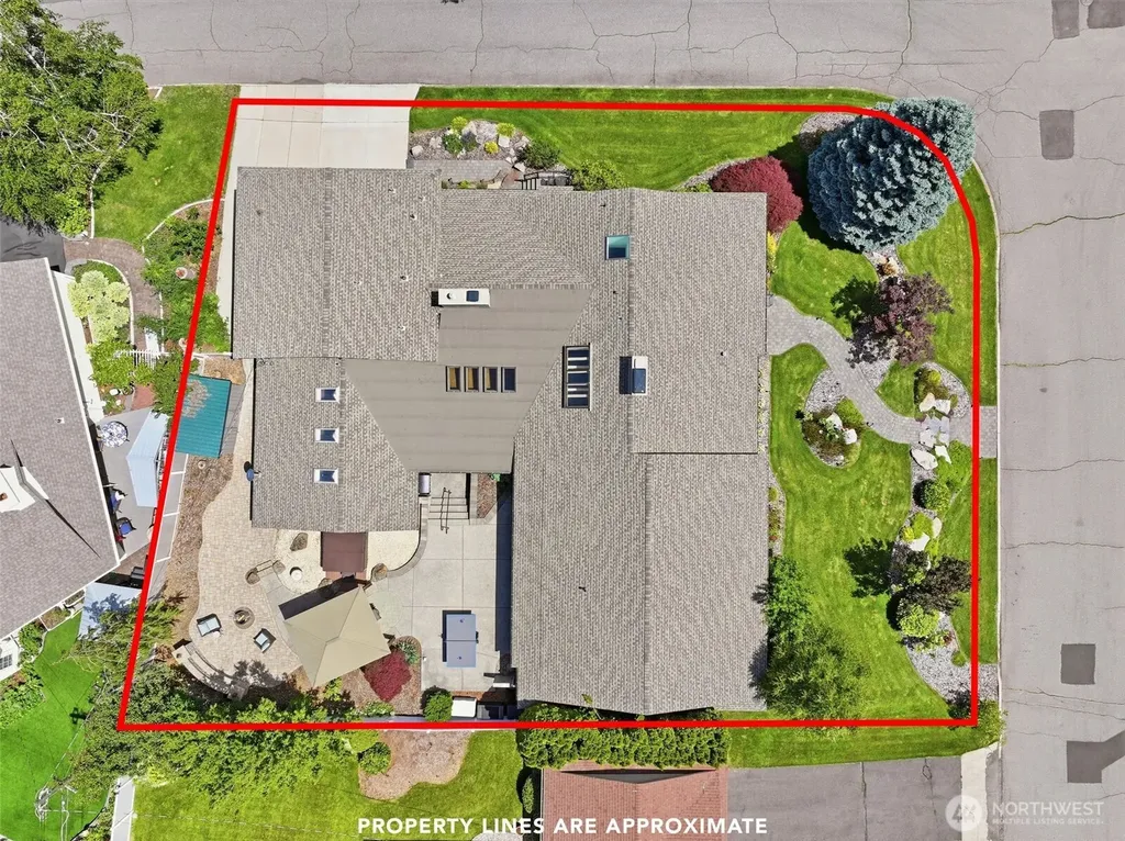 1527 E Woodcliff Road Spokane WA 99203
