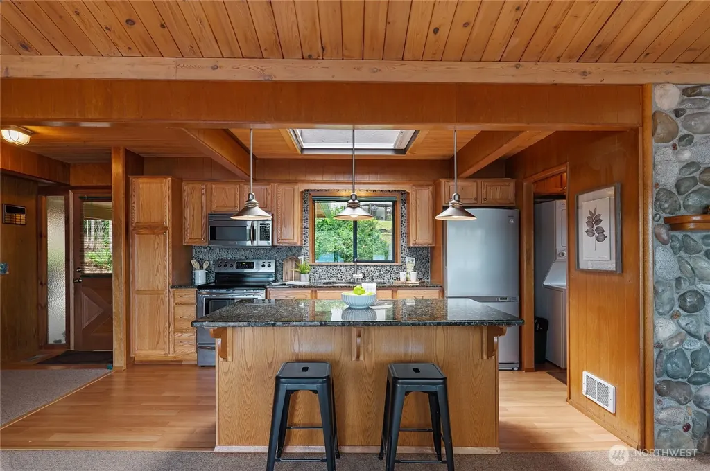 4694 Panther Lake Road W Bremerton WA 98312