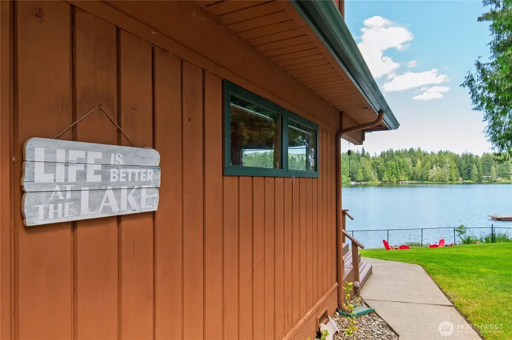4694 Panther Lake Road W Bremerton WA 98312