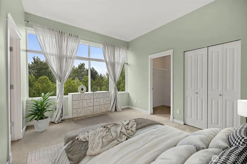 1748 24th Avenue NE Issaquah WA 98029