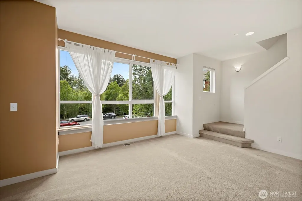 1748 24th Avenue NE Issaquah WA 98029