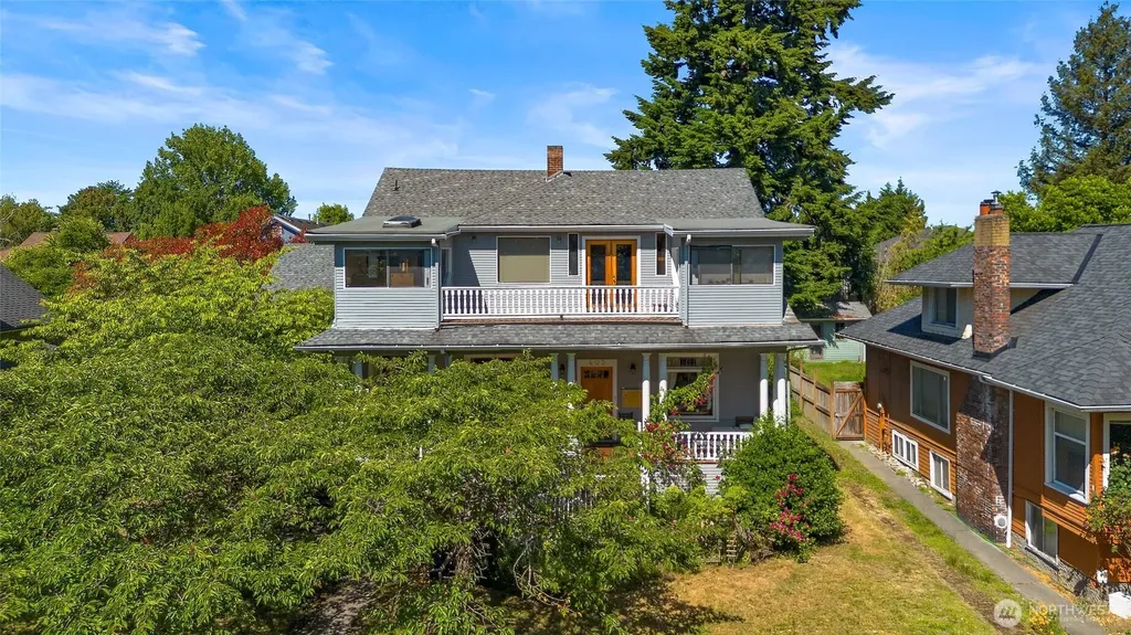 403 30th Avenue Seattle WA 98122