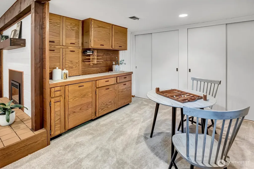 2139 SW 170th Street Normandy Park WA 98166