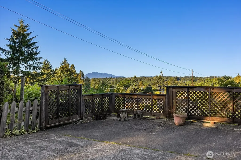 423 Ave B Snohomish WA 98290
