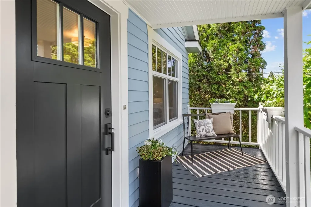 347 NW 81st Street Seattle WA 98117