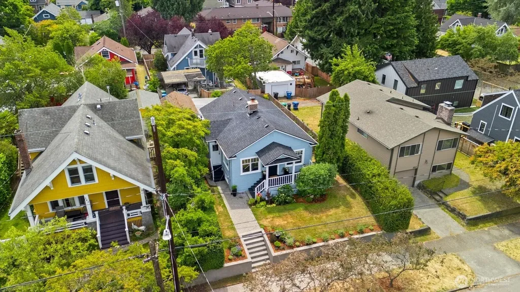347 NW 81st Street Seattle WA 98117