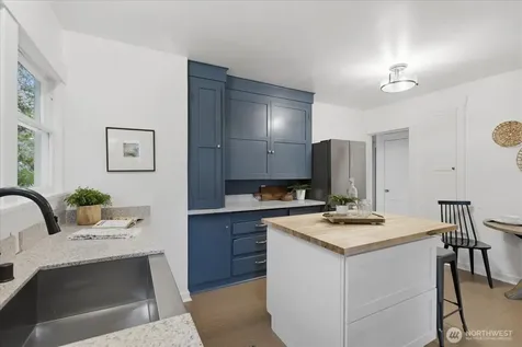 347 NW 81st Street Seattle WA 98117