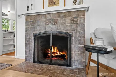 347 NW 81st Street Seattle WA 98117