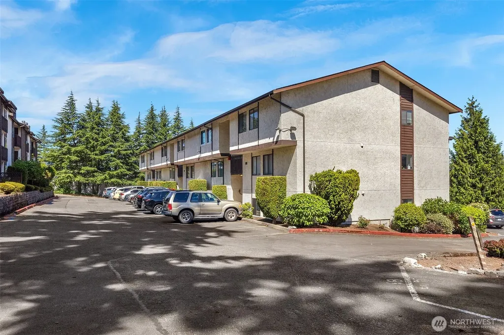 3503 S 160th Street Seatac WA 98188