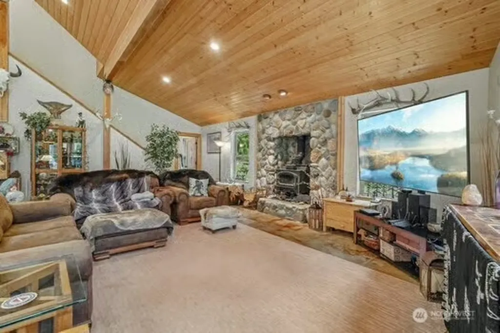 5154 Strider Road Langley WA 98260