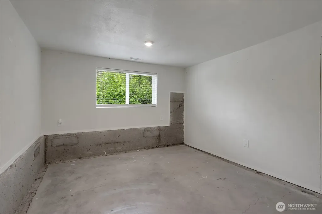 12311 Holtz Road E Eatonville WA 98328