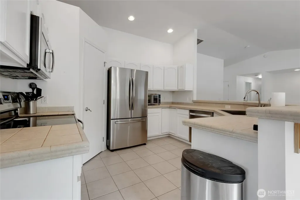 12311 Holtz Road E Eatonville WA 98328