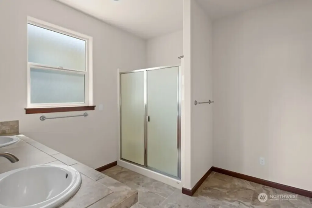 1844 SW Aberdeen Court Oak Harbor WA 98277