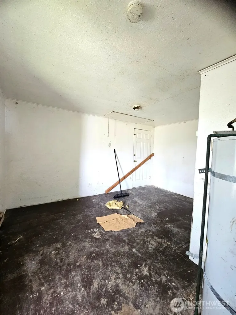 1401 Aberdeen Avenue Aberdeen WA 98520