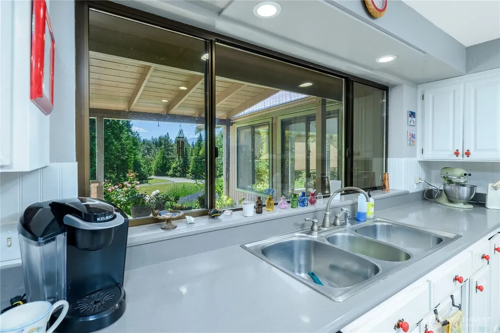 12 Kirner Ridge Lane Sequim WA 98382