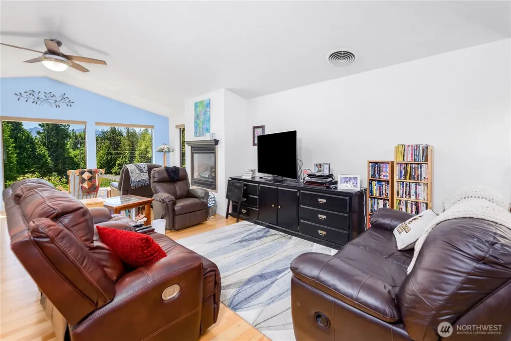 12 Kirner Ridge Lane Sequim WA 98382