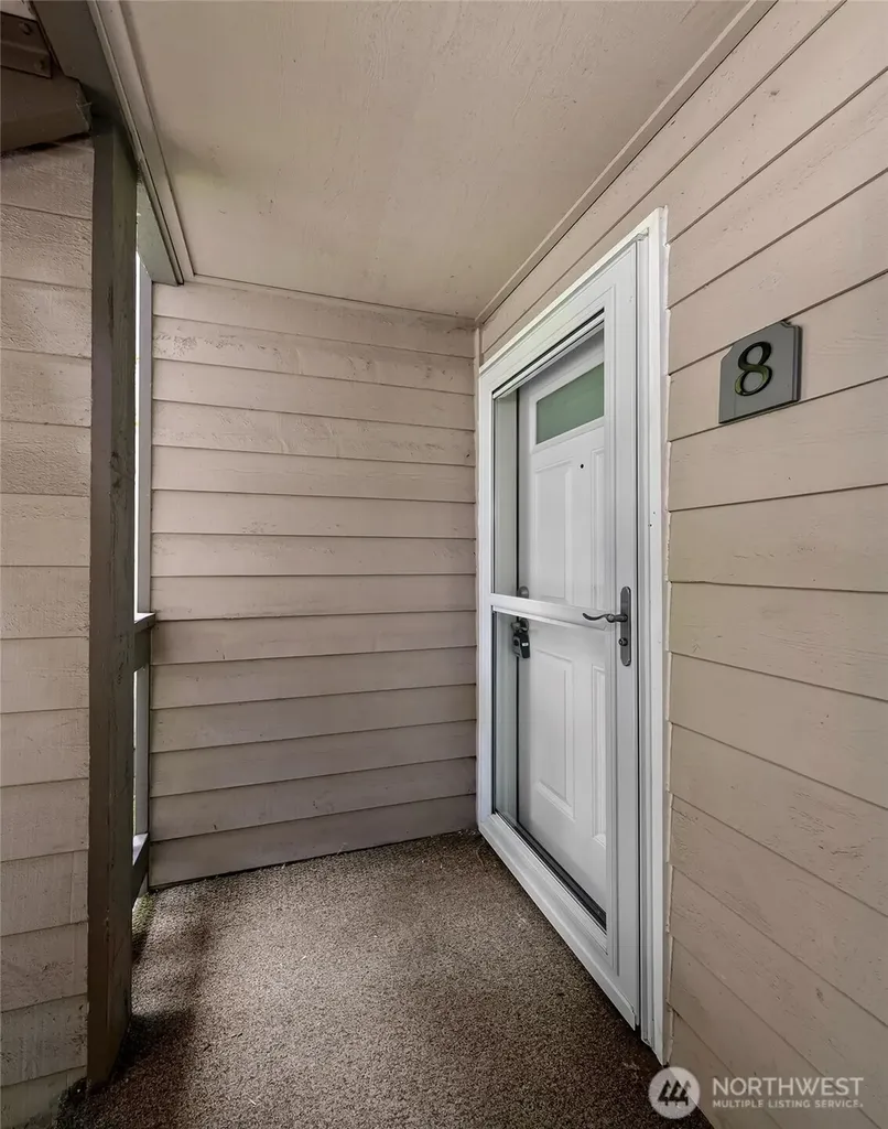 12715 NE 120th Street Kirkland WA 98034