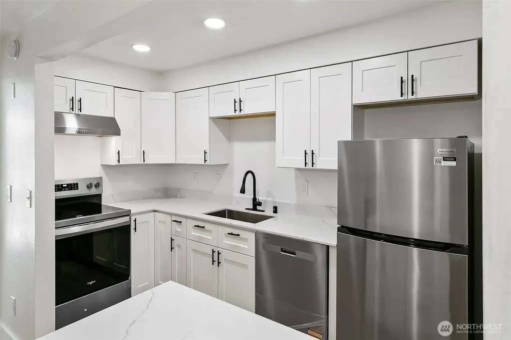 12715 NE 120th Street Kirkland WA 98034