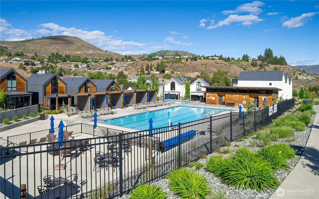 1414 Cottage Lane Chelan WA 98816