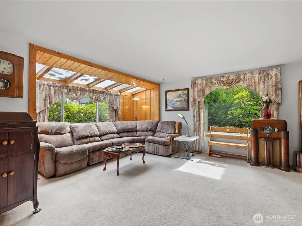 2345 N 130th Street Seattle WA 98133