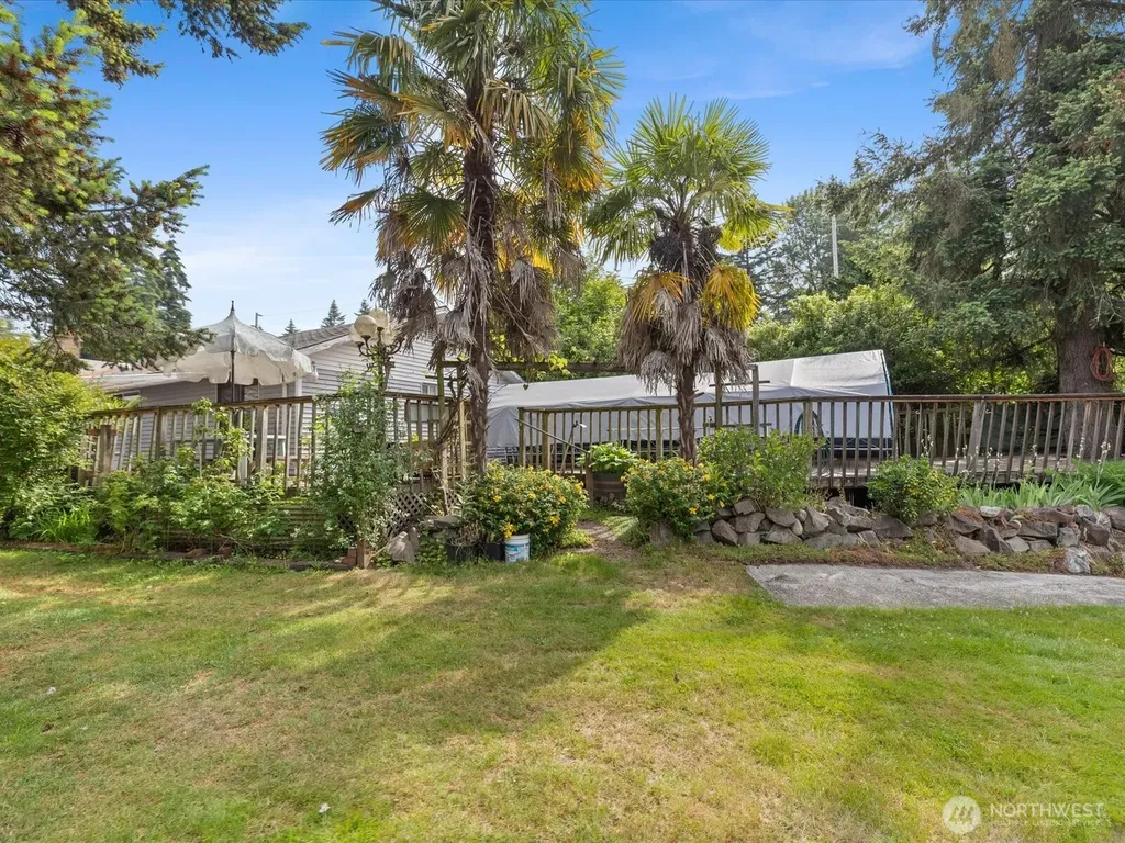 2345 N 130th Street Seattle WA 98133