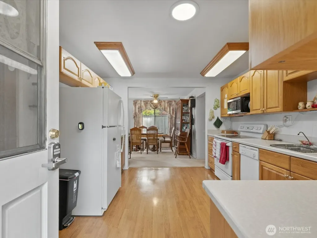 2345 N 130th Street Seattle WA 98133