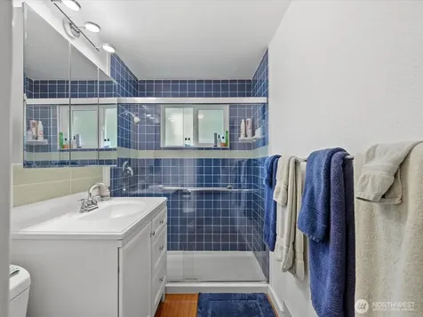 2345 N 130th Street Seattle WA 98133