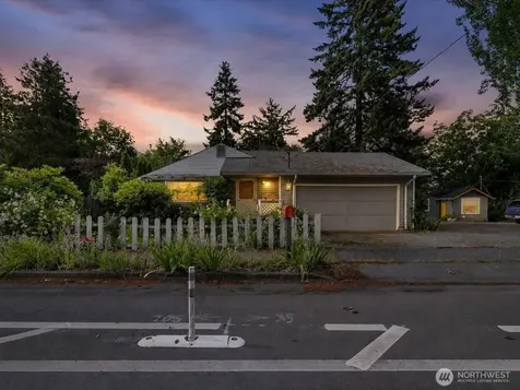 2345 N 130th Street Seattle WA 98133
