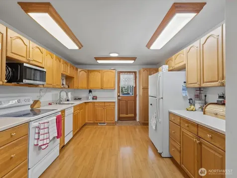 2345 N 130th Street Seattle WA 98133