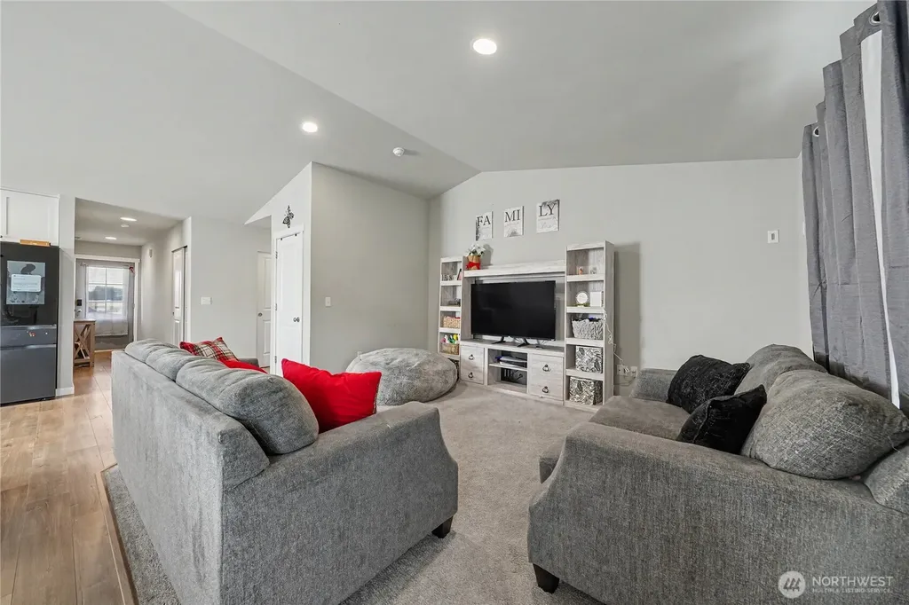 24 Parkside Loop Ephrata WA 98823