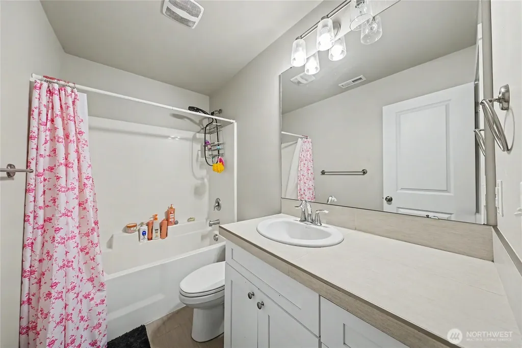 24 Parkside Loop Ephrata WA 98823