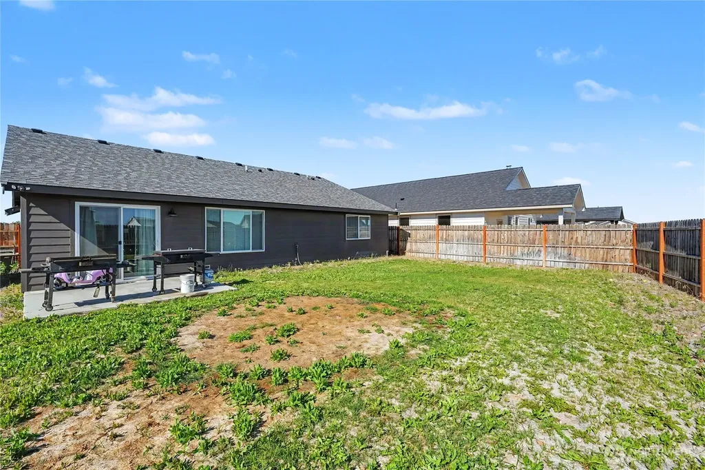24 Parkside Loop Ephrata WA 98823