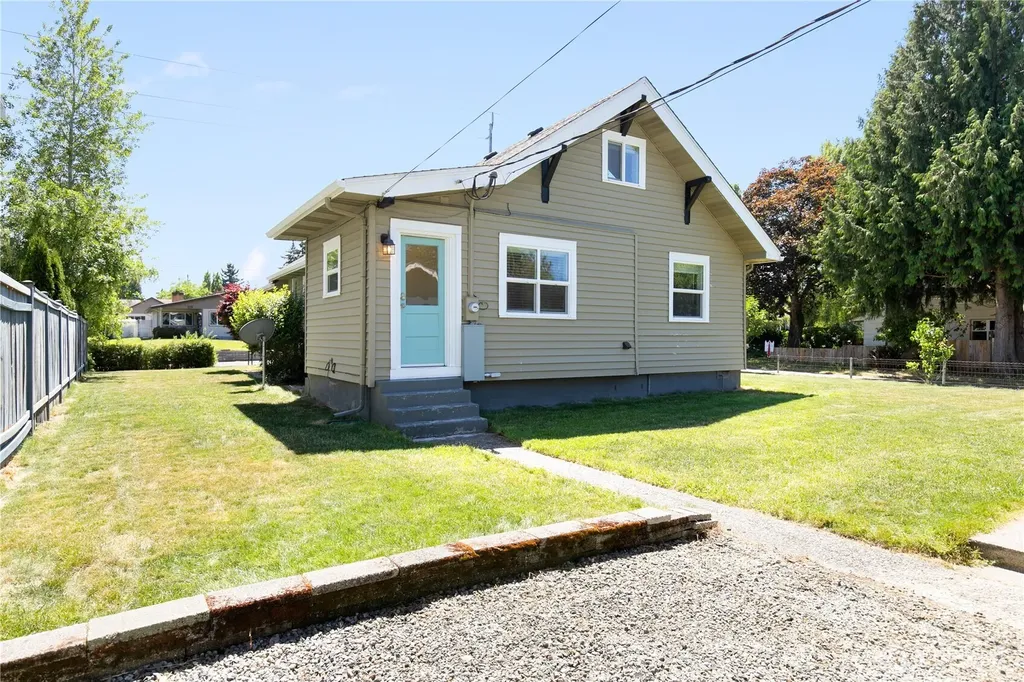 5117 N 42nd Street Tacoma WA 98407