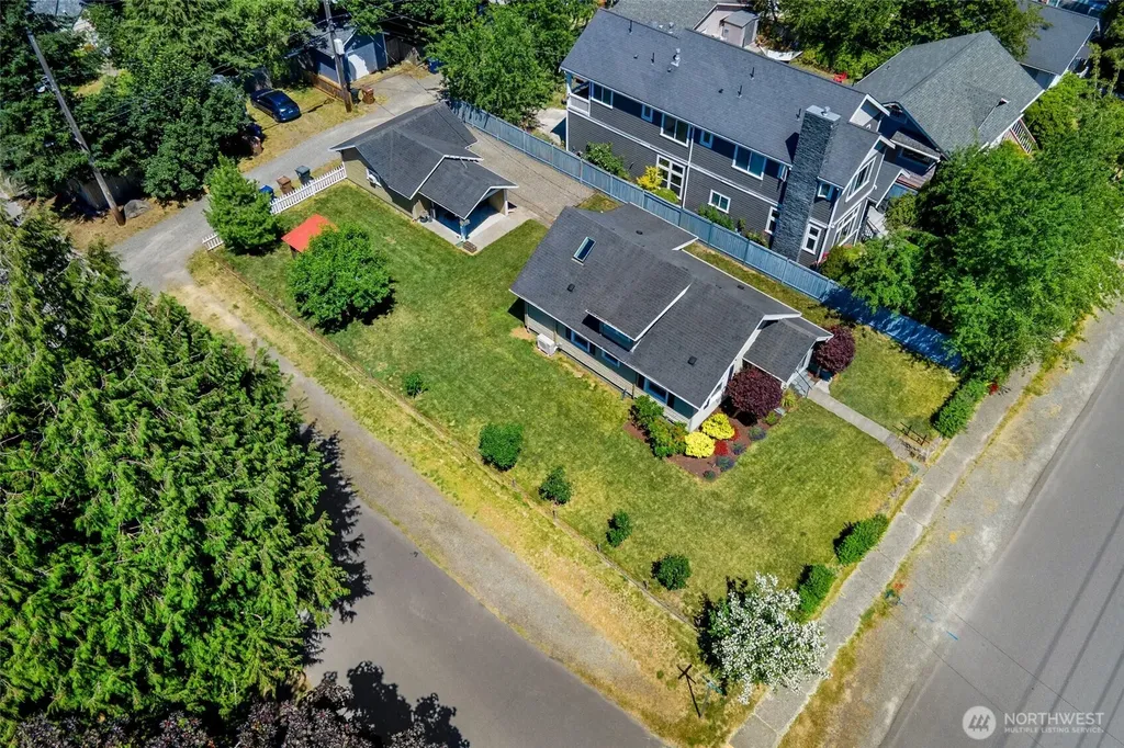 5117 N 42nd Street Tacoma WA 98407