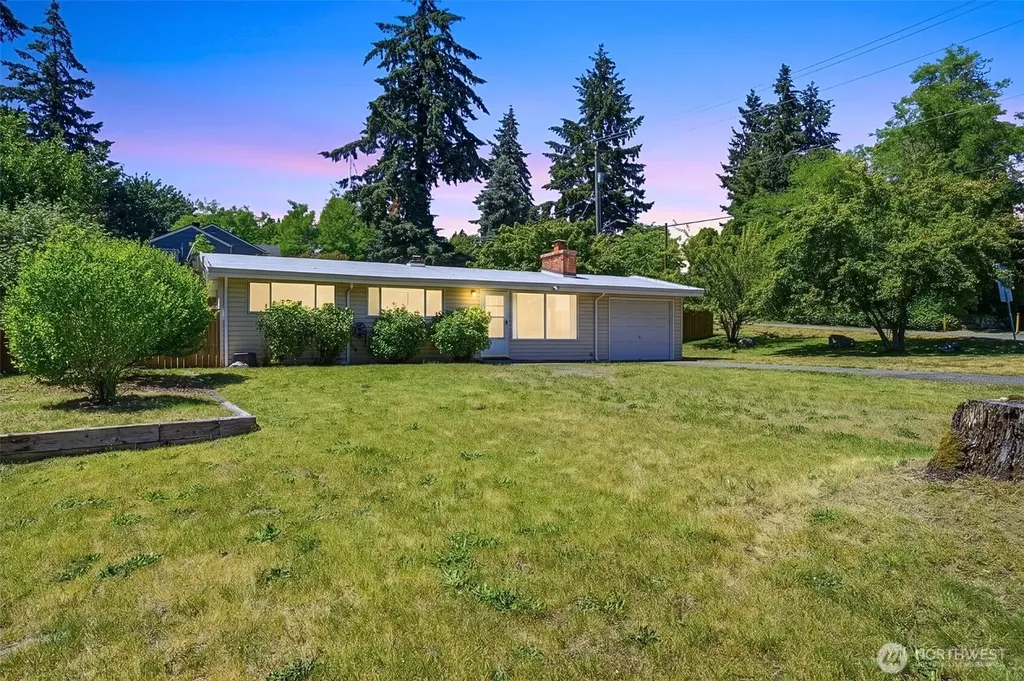 11205 4th Place S Burien WA 98168