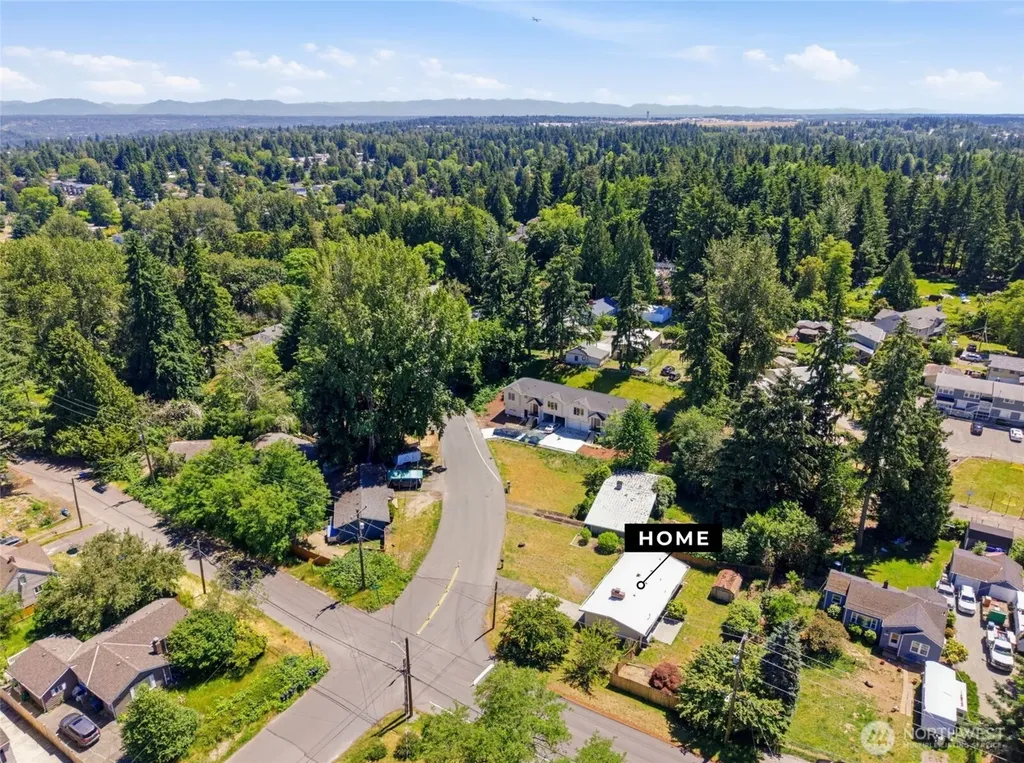 11205 4th Place S Burien WA 98168