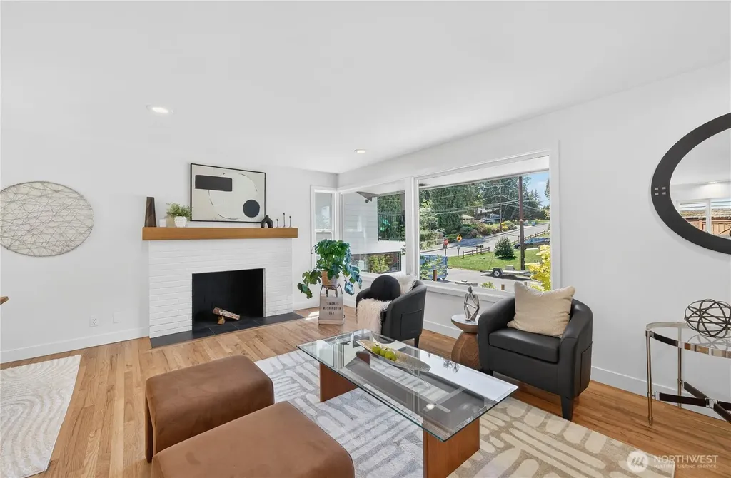 19927 89th Place W Edmonds WA 98026