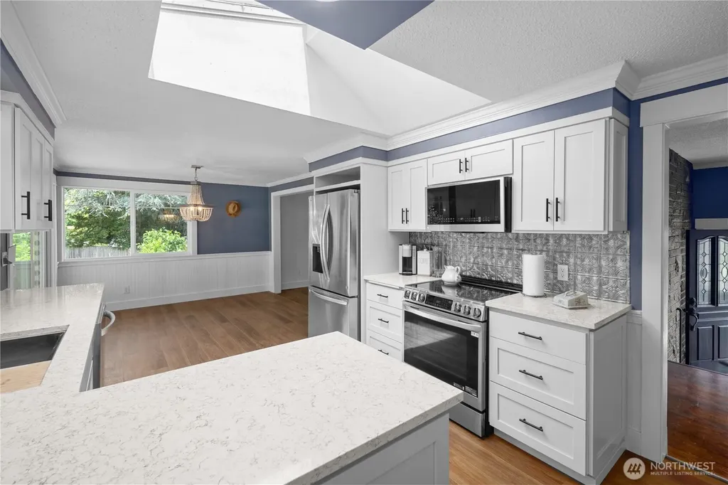 4702 69th Avenue W University Place WA 98466