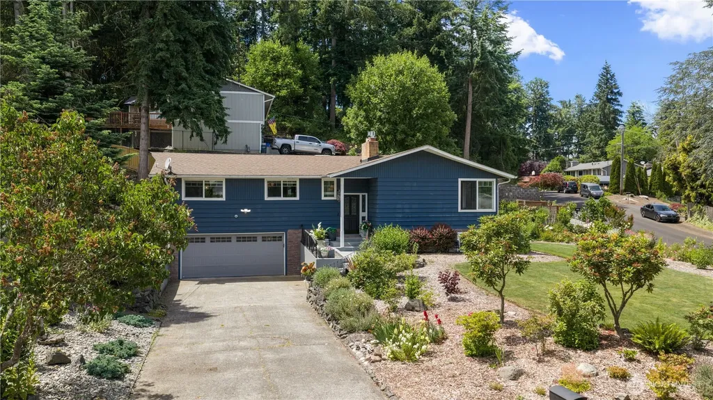 4702 69th Avenue W University Place WA 98466