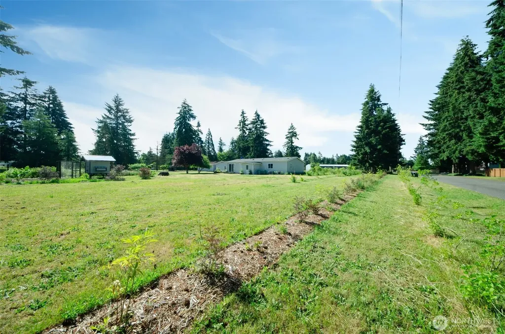 17728 Irwin Street SW Rochester WA 98579