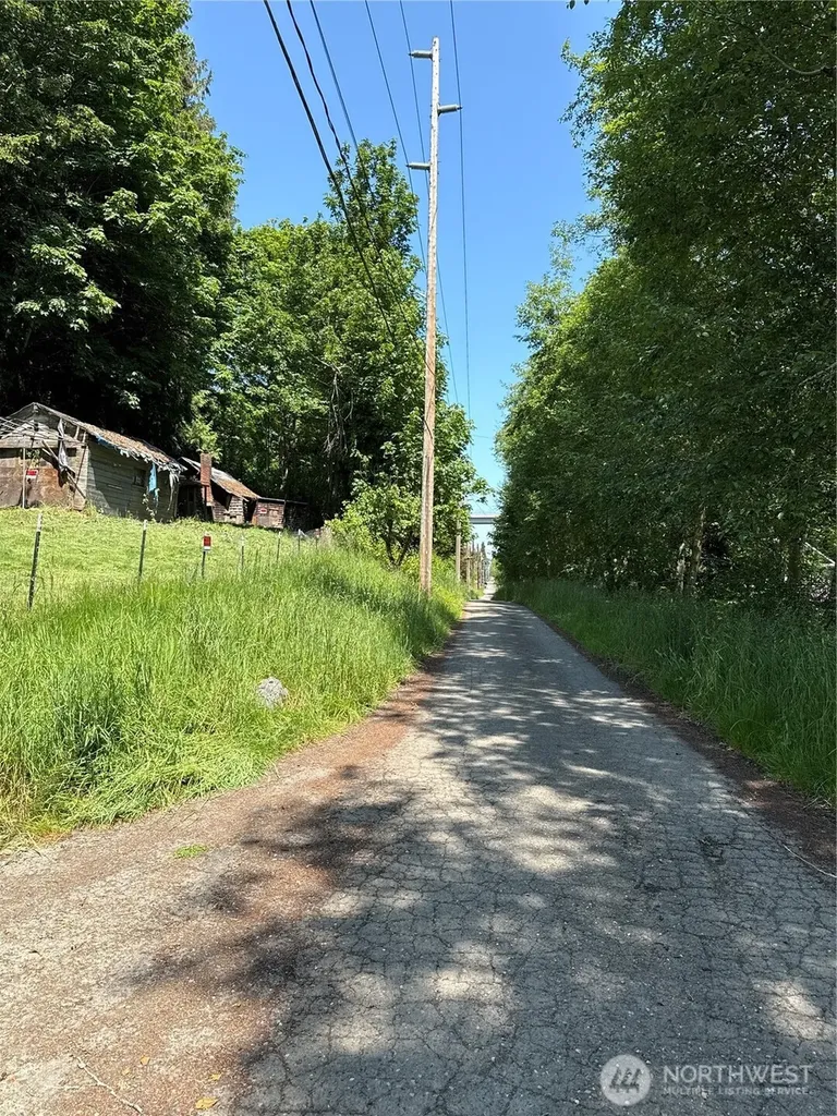 1020 S Valley Street Port Angeles WA 98362