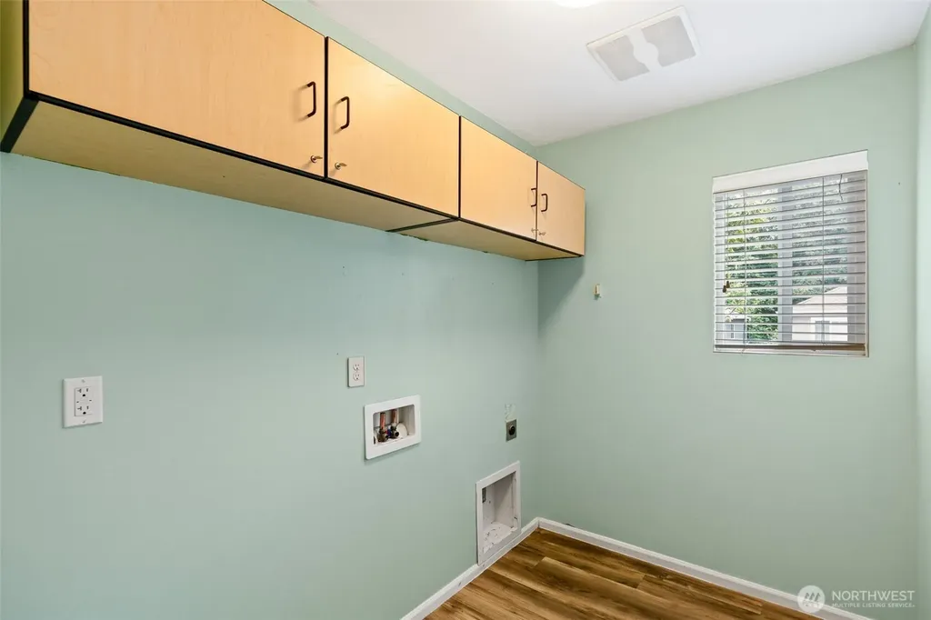 2480 Charter Lane SW Olympia WA 98512