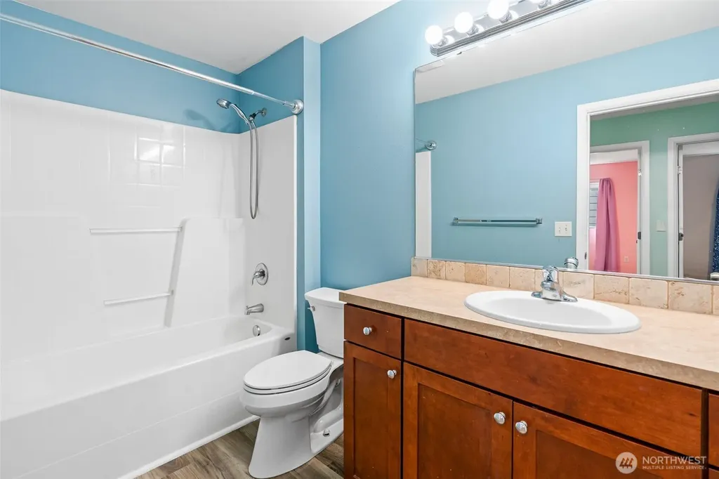 2480 Charter Lane SW Olympia WA 98512